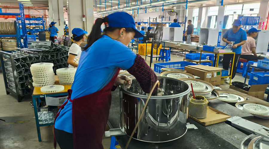 烘干機發(fā)出異響？別慌，我們來幫您