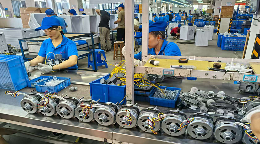 選擇靈活定制的合作伙伴，而非僅僅是制造商